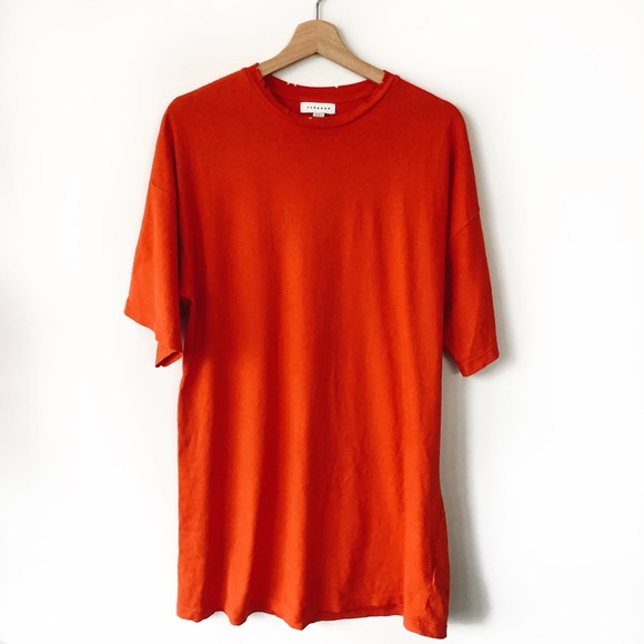 Topshop Dresses & Skirts - topshop • tee shirt dress Topshop Dresses & Skirts - topshop • tee shirt dress